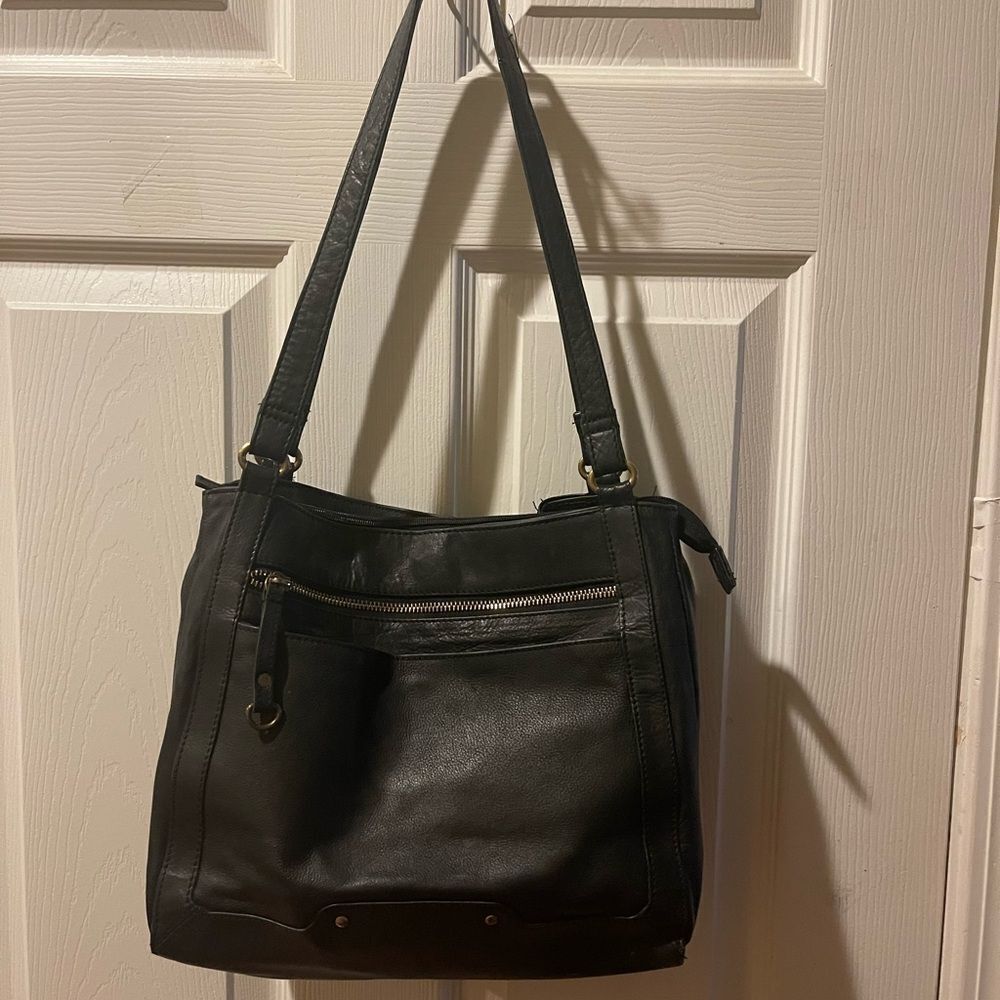 Great American Leather work Elegant Black Leather Shoulder Bag bras hardwares.